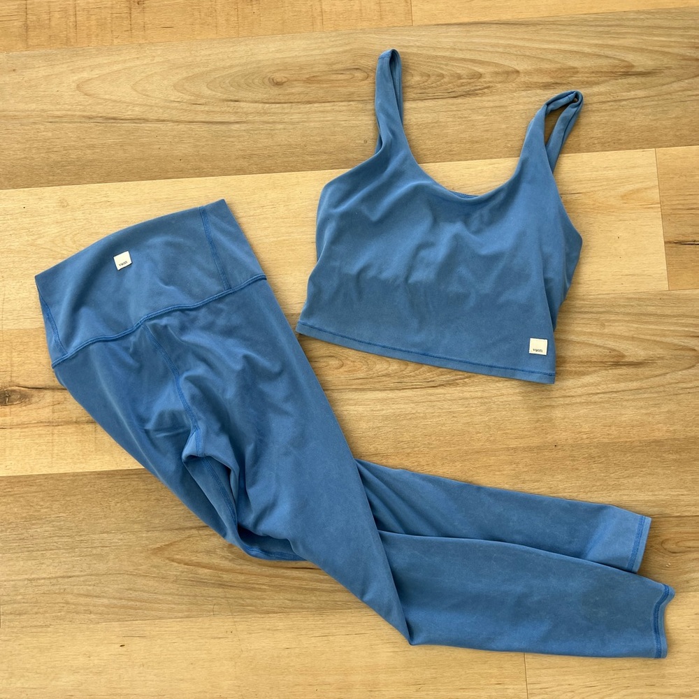 Vuori leggings and crop top set